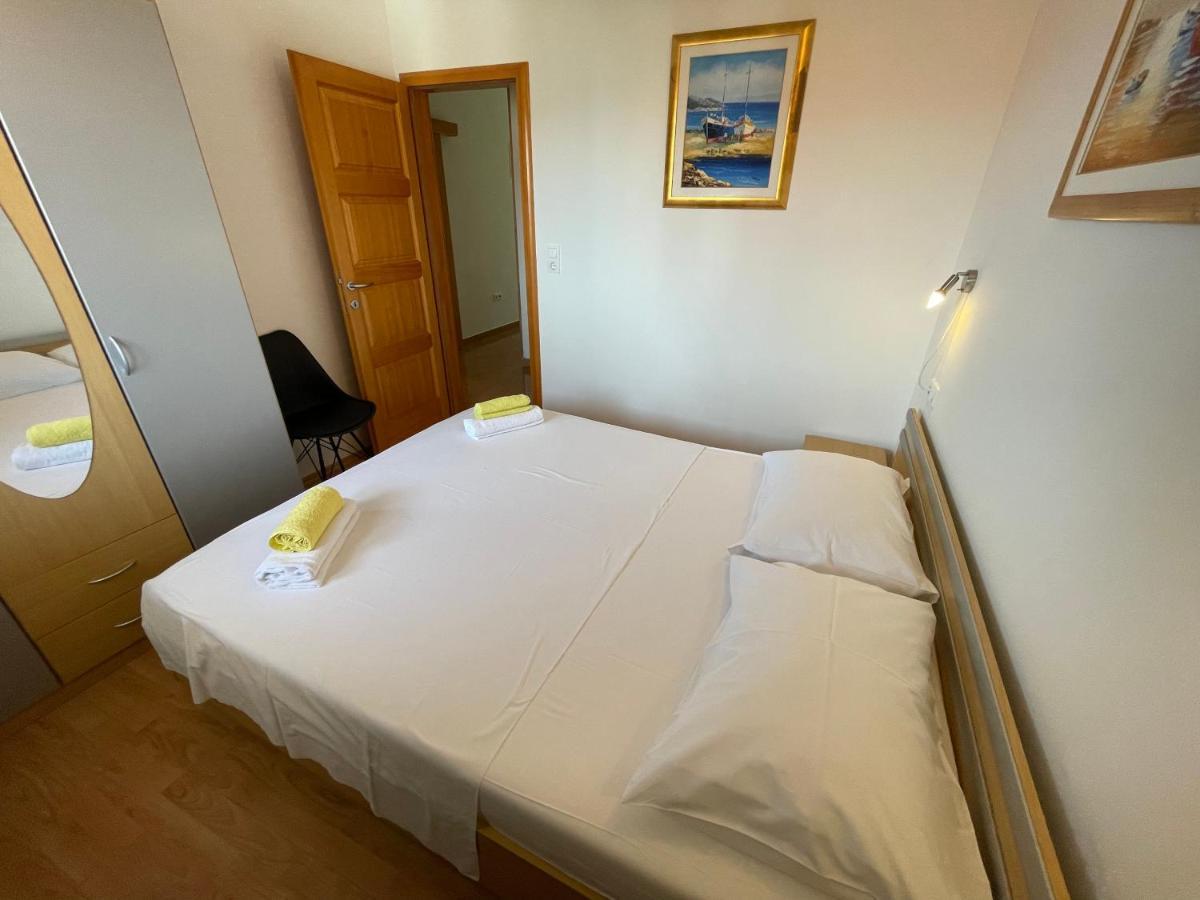 Apartment Jakasa Traù Esterno foto