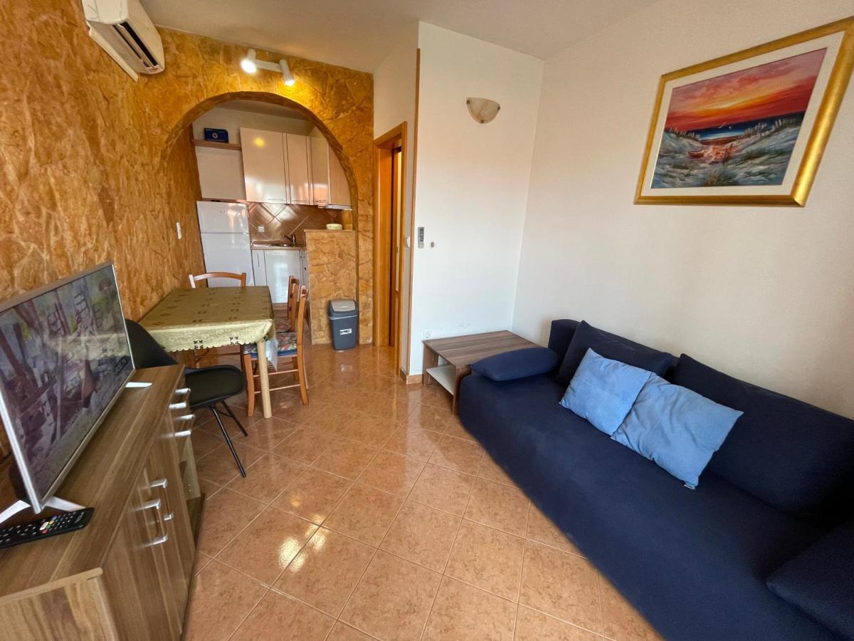 Apartment Jakasa Traù Esterno foto
