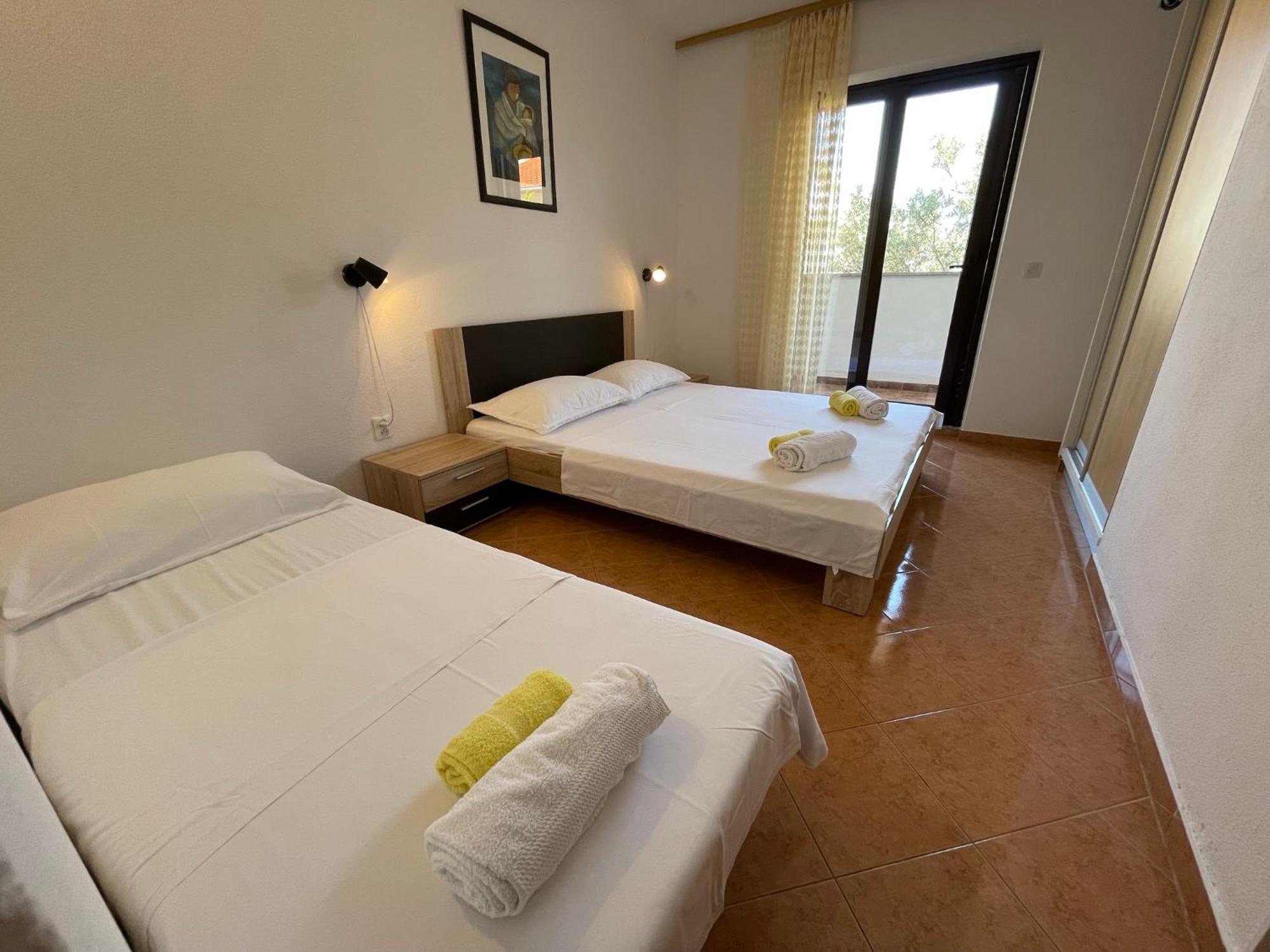 Apartment Jakasa Traù Esterno foto