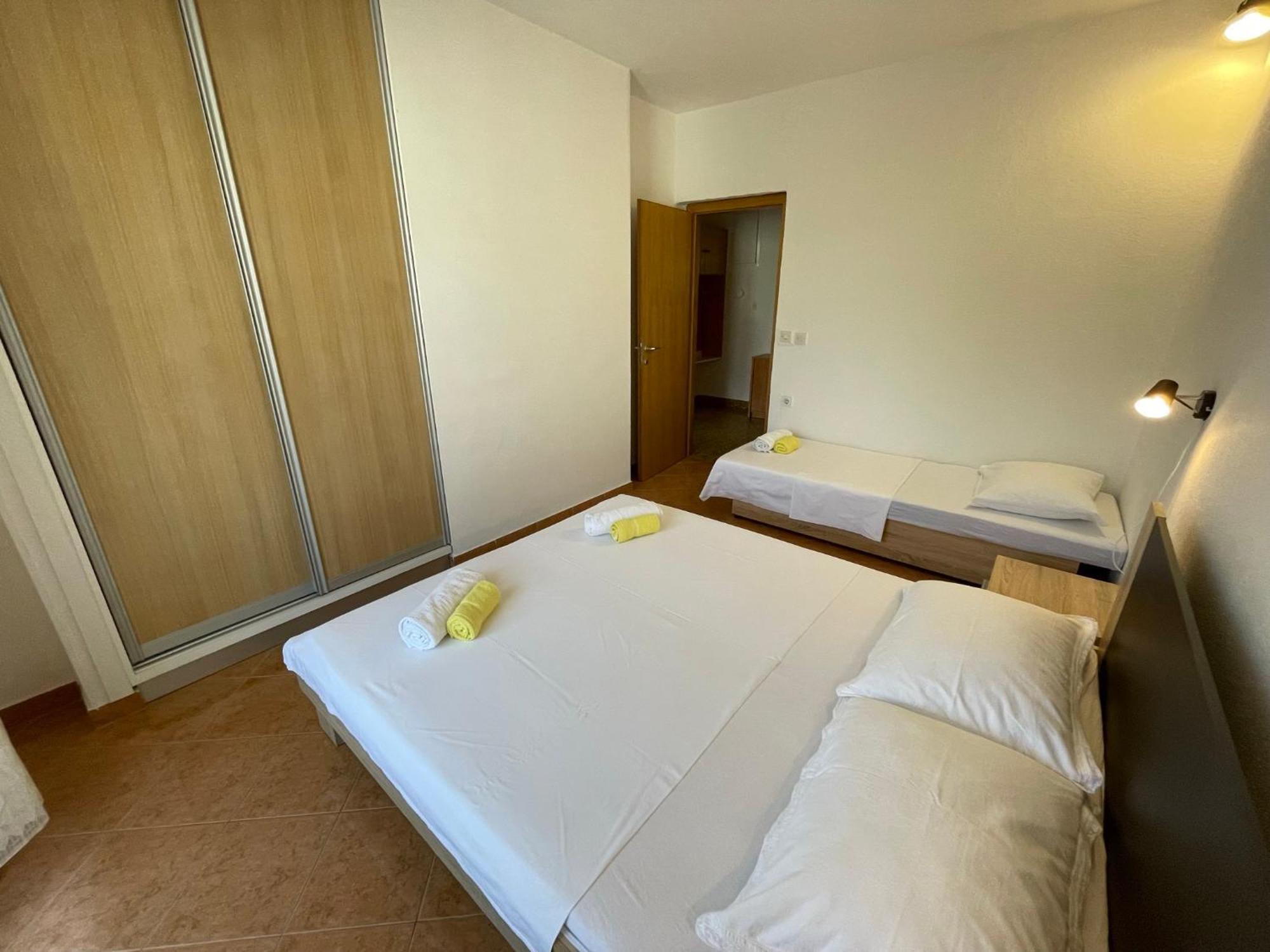 Apartment Jakasa Traù Esterno foto