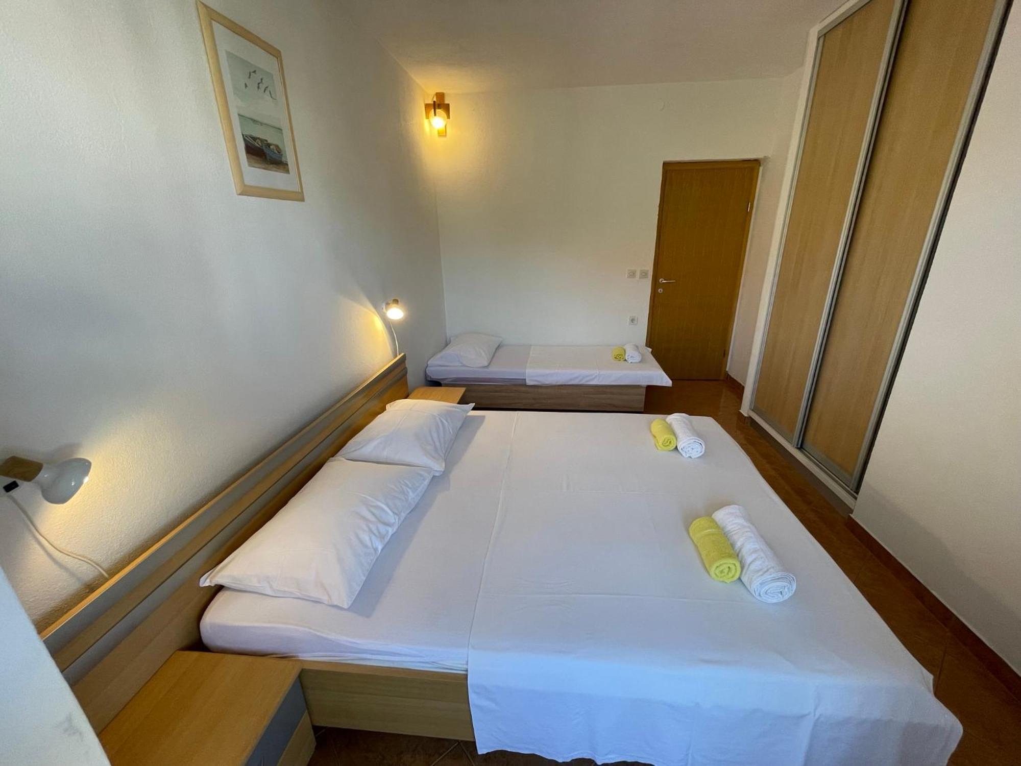 Apartment Jakasa Traù Esterno foto